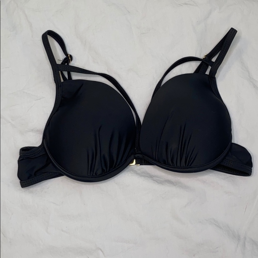 Black (bra like) push up bathing suit top